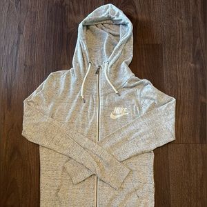 Nike Women’s Sweatshirt